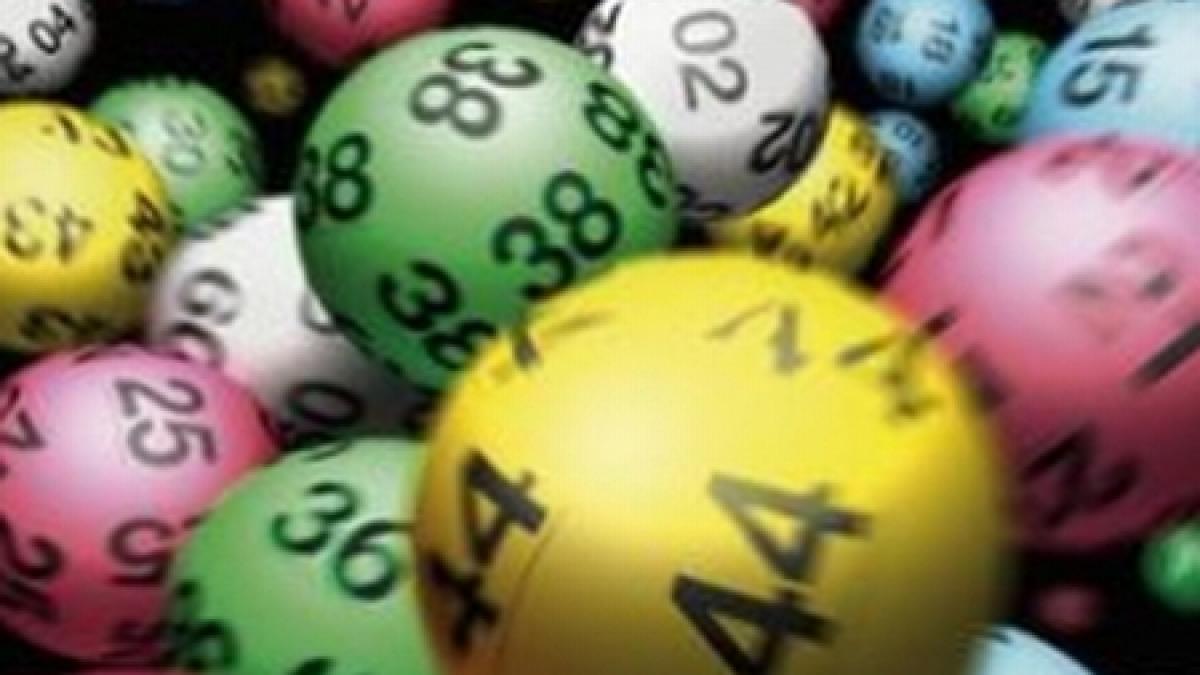 loto 6 49 cele 5 9 milioane de euro se reporteaza pentru extragerea de joi
