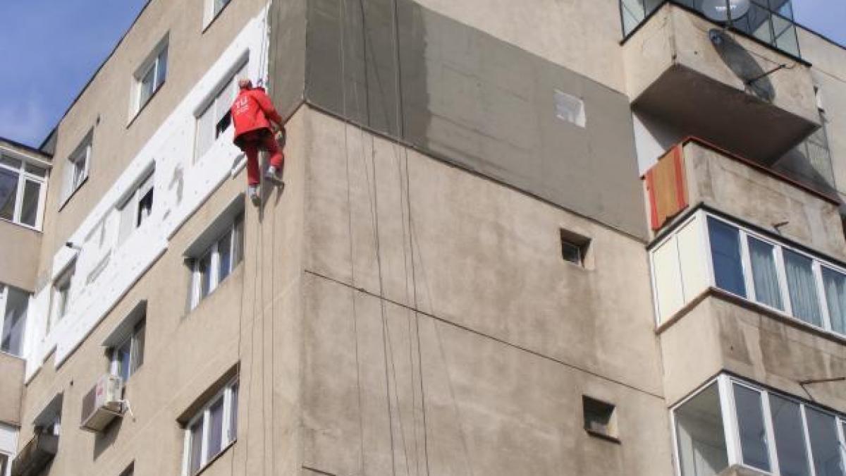 alpinistul caruia i a fost taiata coarda povesteste intamplarea de pe patul de spital
