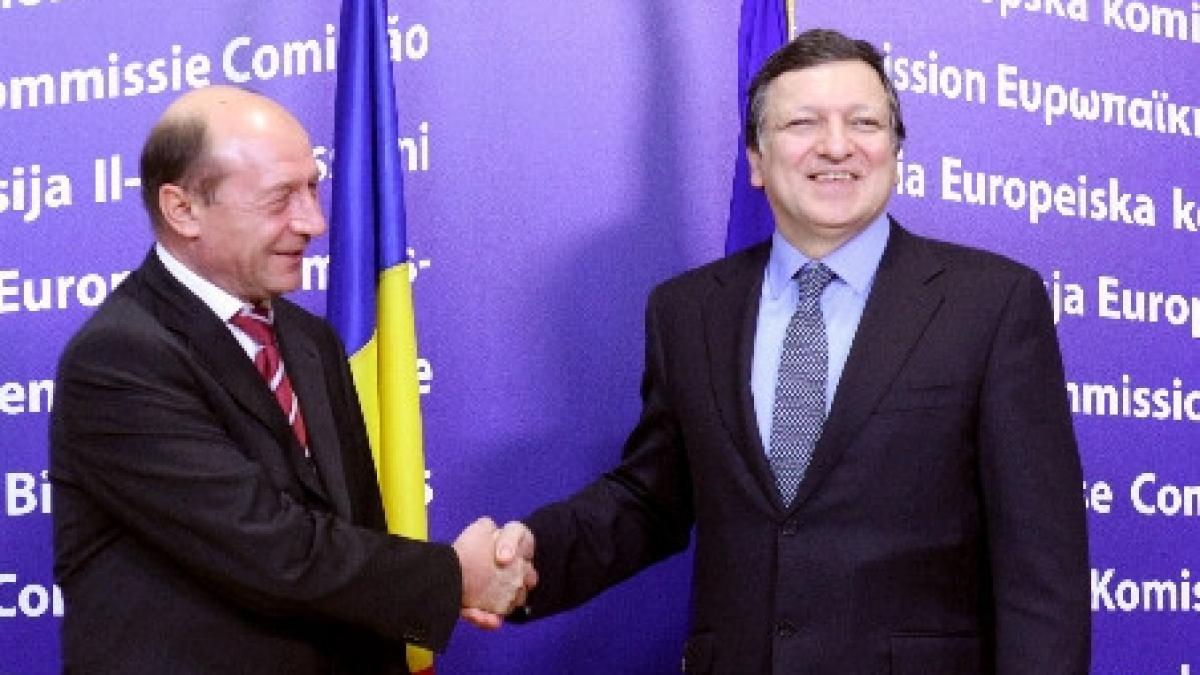 basescu ma intalnesc marti cu barroso pentru o discutie despre fondurile europene