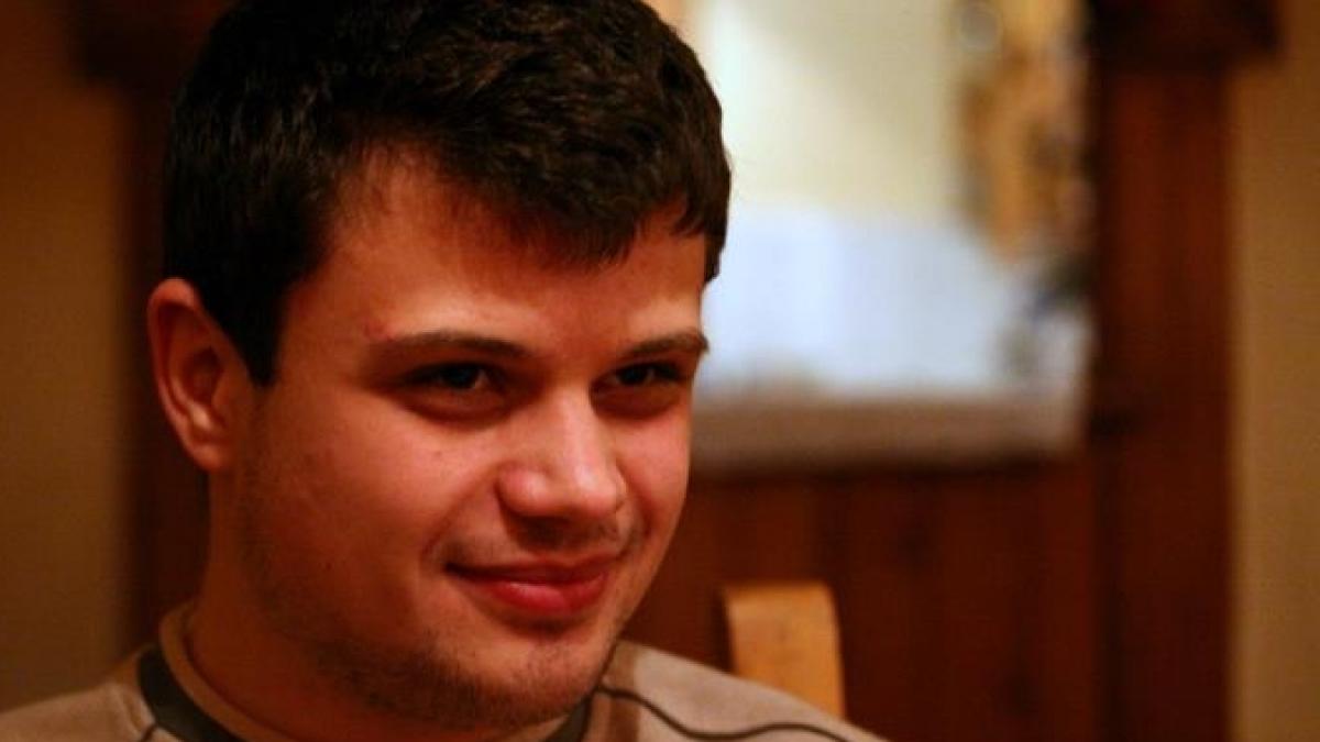 ajuta un tanar medic sa si salveze propria viata