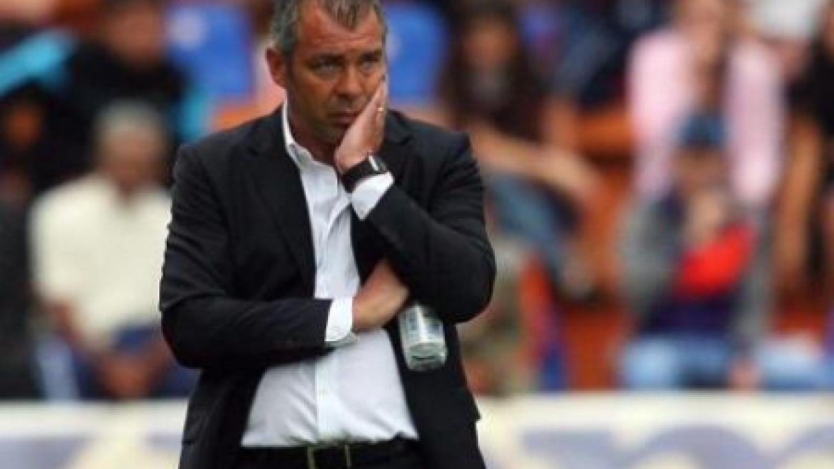 antrenorul lui cfr cluj acuzat ca si a batut nevasta