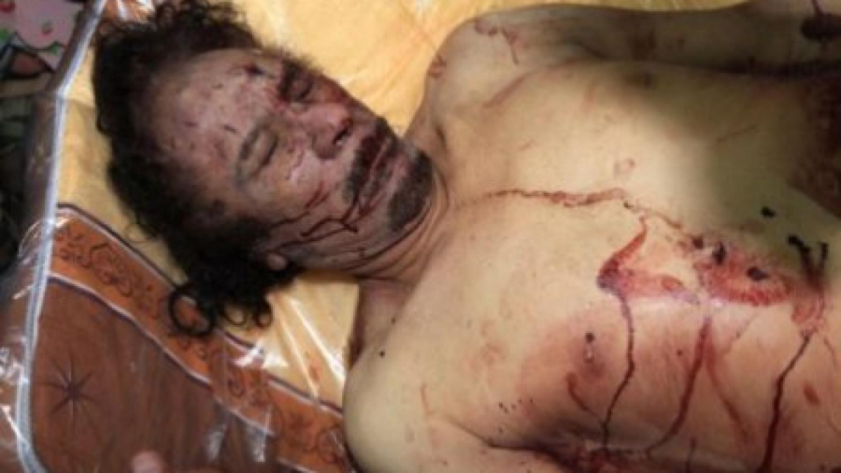 cum a murit muammar gaddafi executat in numele democratiei sau in urma ranilor din lupta