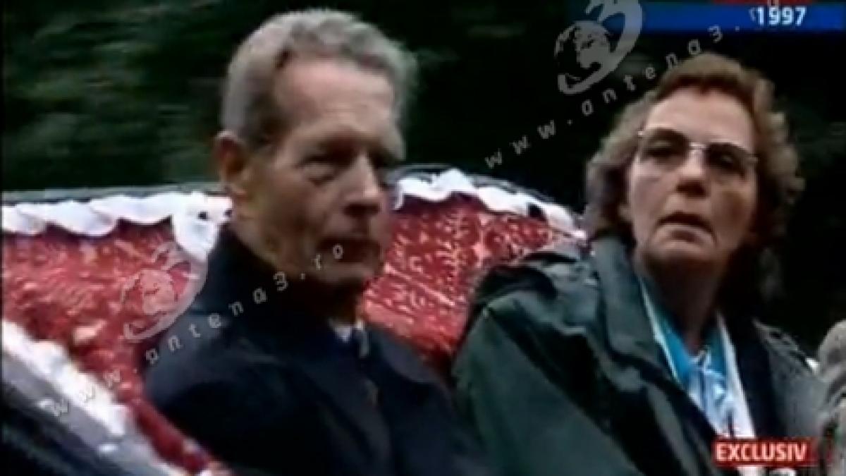 imagini nemaivazute cu regele mihai si regina ana in vizita in romania in 1997