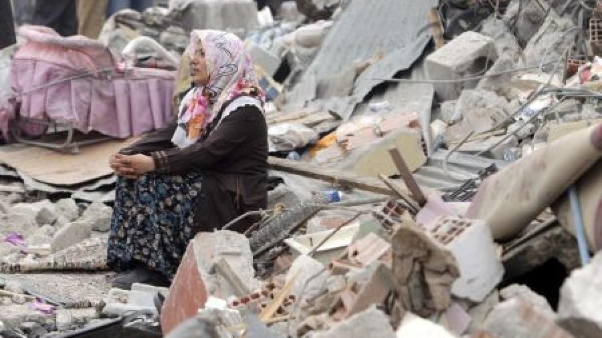 miracol sau noroc a fost scoasa de sub daramaturi la 66 de ore dupa cutremurul din turcia