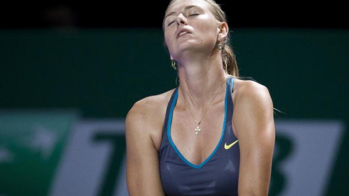 turneul campioanelor debut cu stangul pentru sharapova victorii pentru wozniacki si kvitova