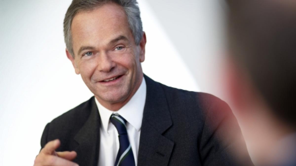 seful erste intentia noastra este sa luam 15 din bcr de la sif uri in acest an si restul in 2012