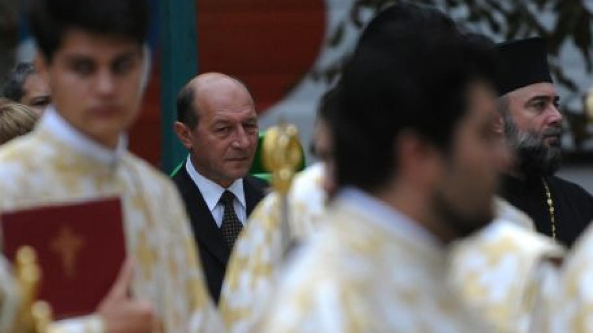 basescu de la andrei saguna ne a ramas gandirea ca unirea poporului se face prin cultura si educatie