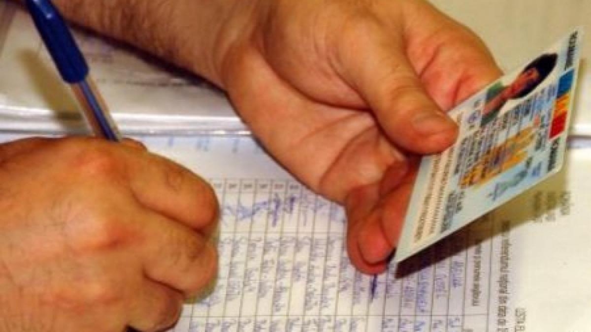 recenzori haituiti mai au doar doua zile pentru a completa toate formularele