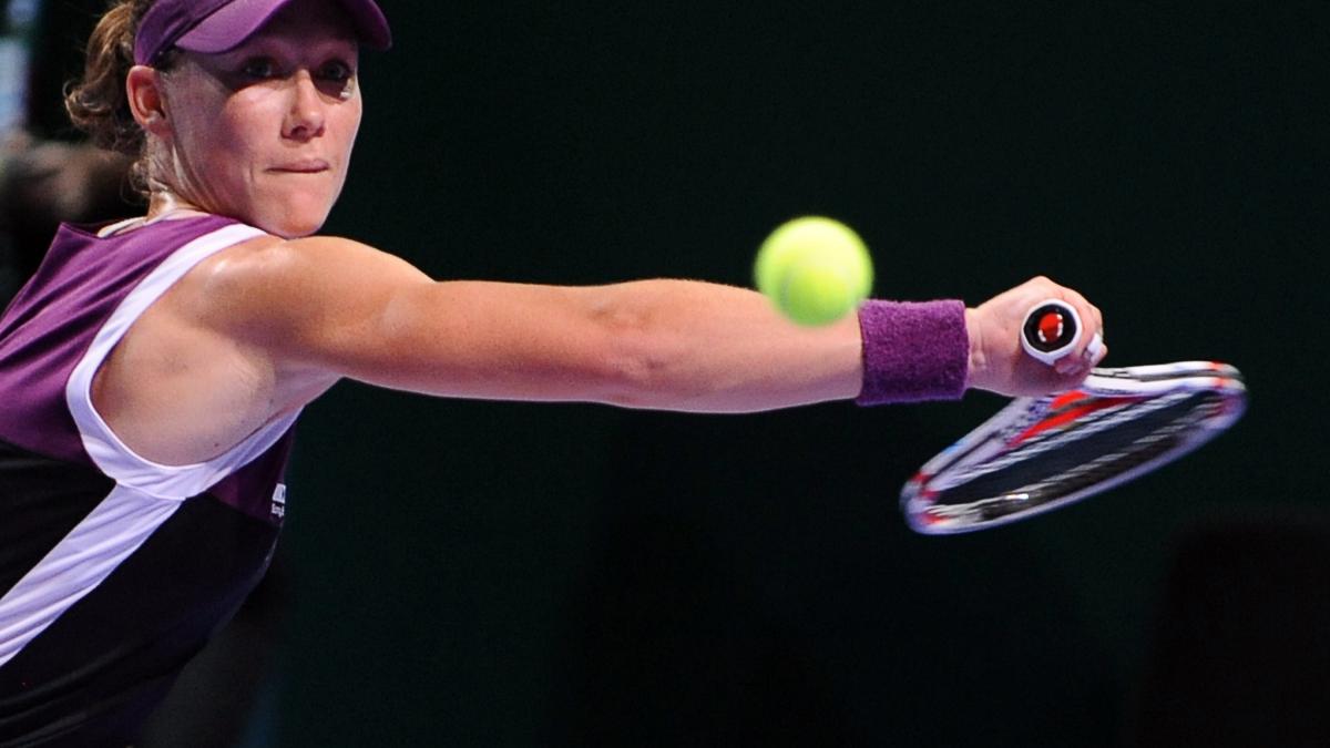 samantha stosur si vera zvonareva s au calificat in semifinalele turneului campioanelor