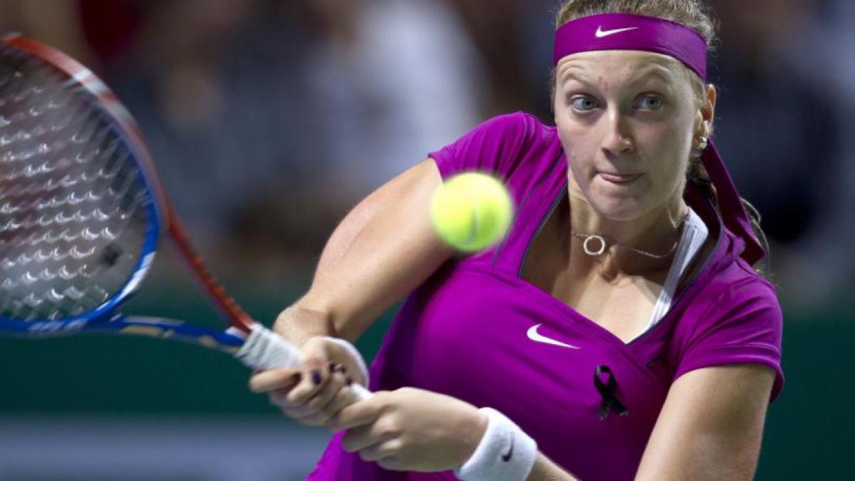 petra kvitova si victoria azarenka se vor intalni in finala turneului campioanelor