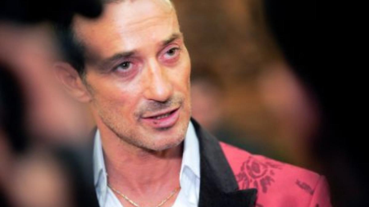 politicienii romani si pictorialele elena udrea vs radu mazare