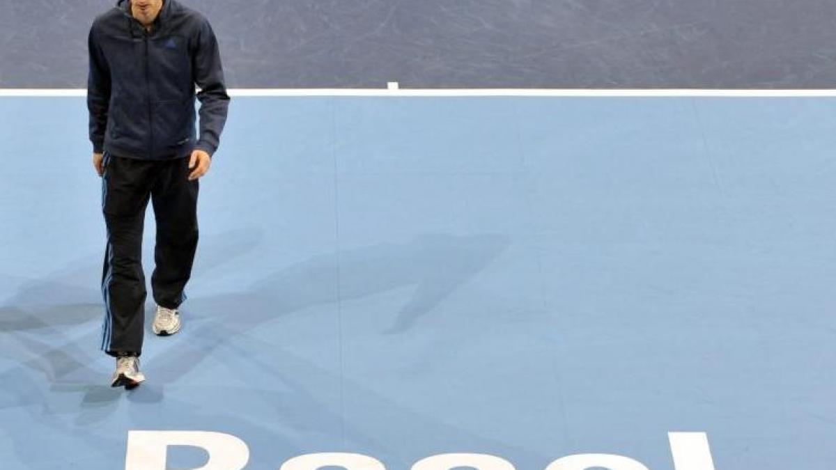 andy murray s a retras de la basel din cauza problemelor musculare federer s a calificat in sferturi