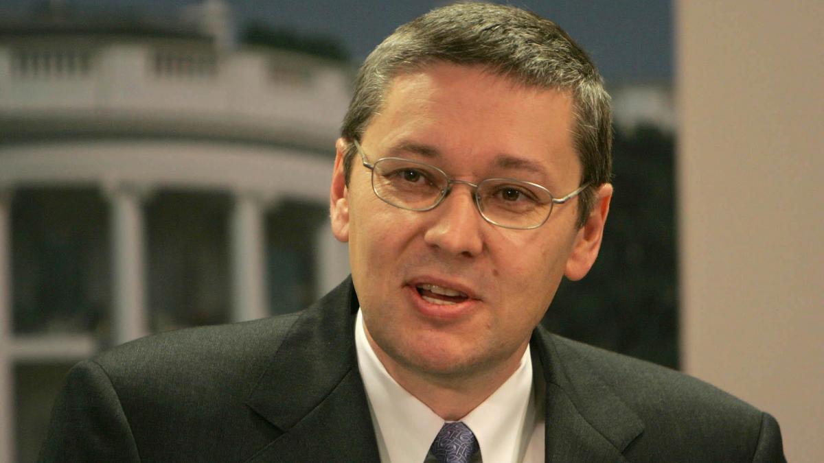 70 de studenti de la harvard acuza un profesor tu esti responsabil pentru criza financiara