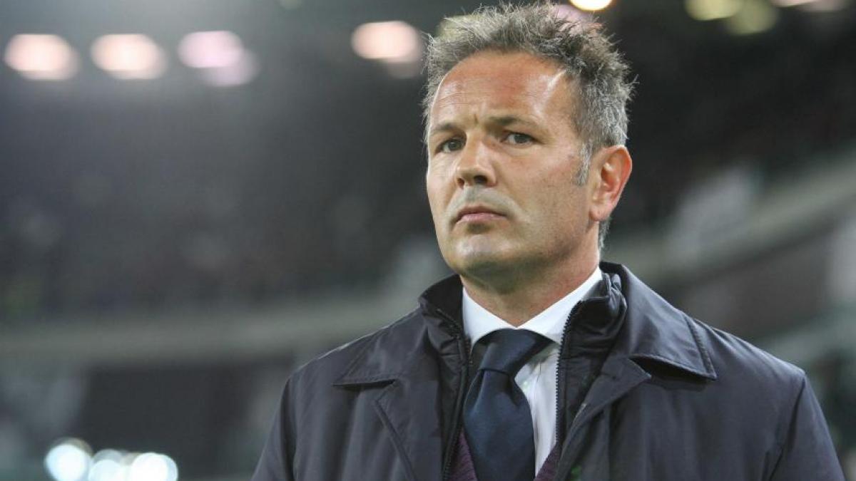 fiorentina l a demis pe sinisa mihajlovic care a fost inlocuit de delio rossi