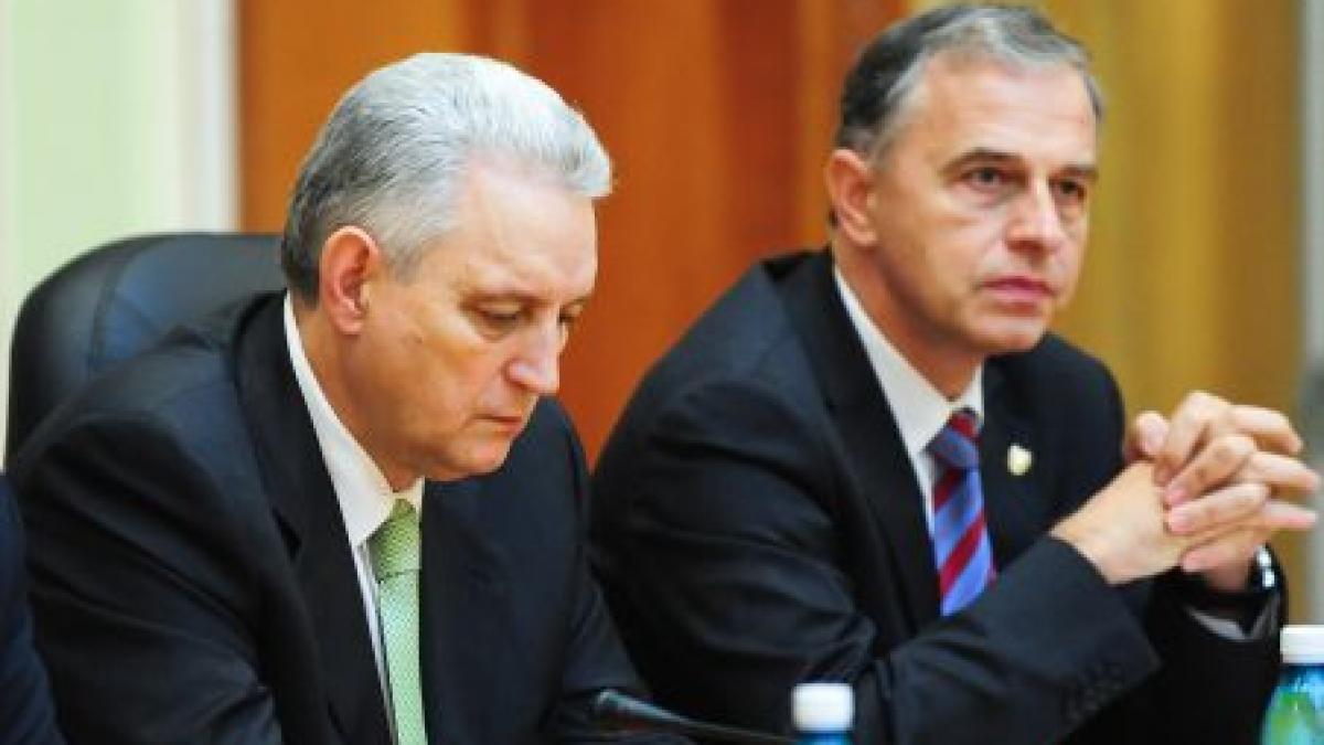 ilie sarbu geoana si a tradat partidul trebuie inlocuit si asa il toleram de un an