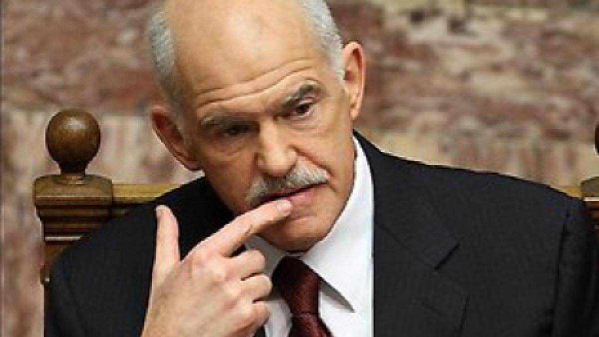 premierul papandreou le cere membrilor cabinetului sau sa demisioneze