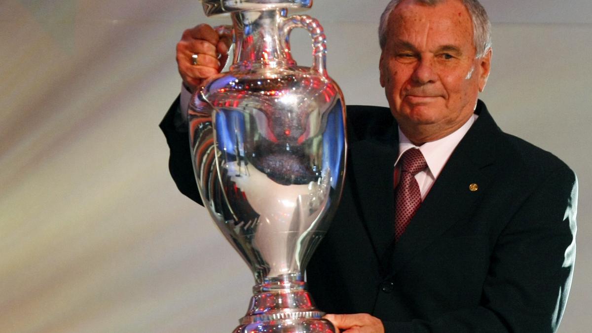 rusul valentin ivanov unul dintre golgheterii cupei mondiale din 1962 a murit la 76 de ani