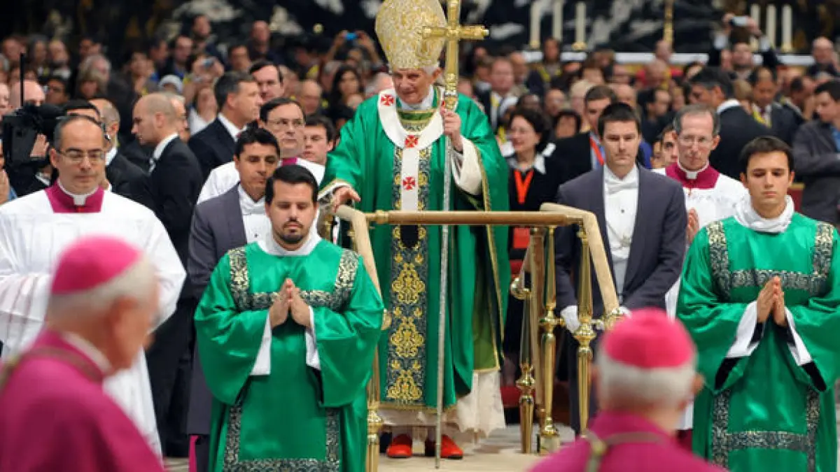 the telegraph papa benedict al xvi lea chinuit de artroza