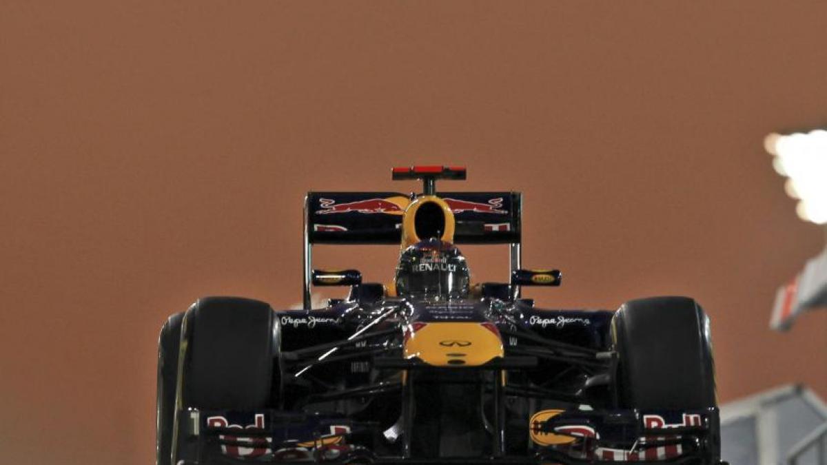 sebastian vettel va pleca primul la abu dhabi si a egalat recordul de pole uri al lui nigel mansell