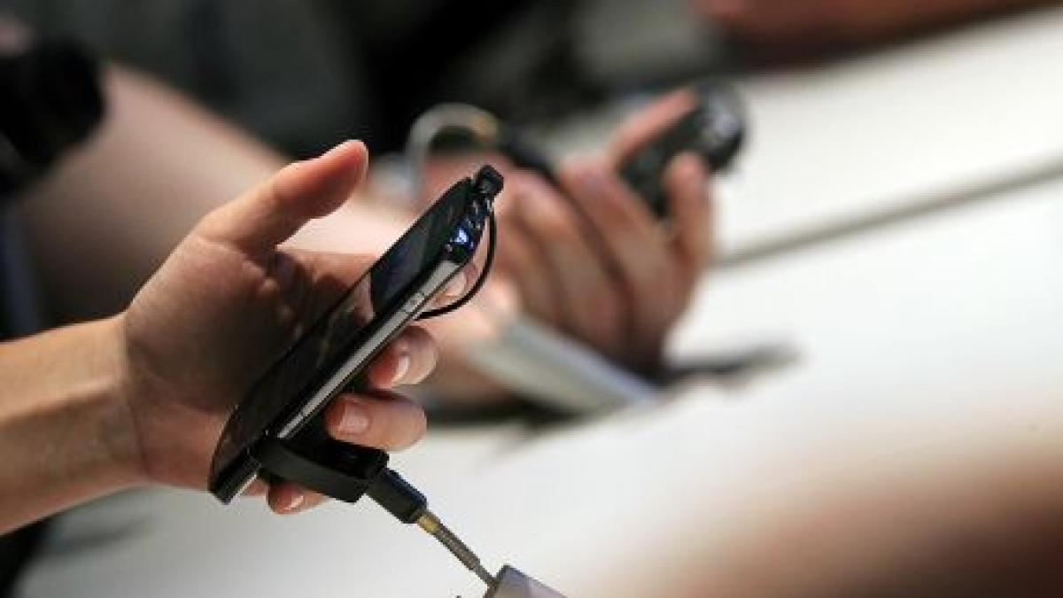 smartphone urile tinte din ce in ce mai usoare pentru hackeri