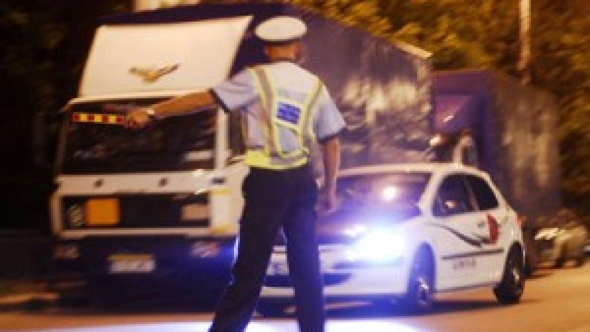 focuri de arma in cartierul giulesti din capitala un barbat a fost ranit de politie dupa ce nu a