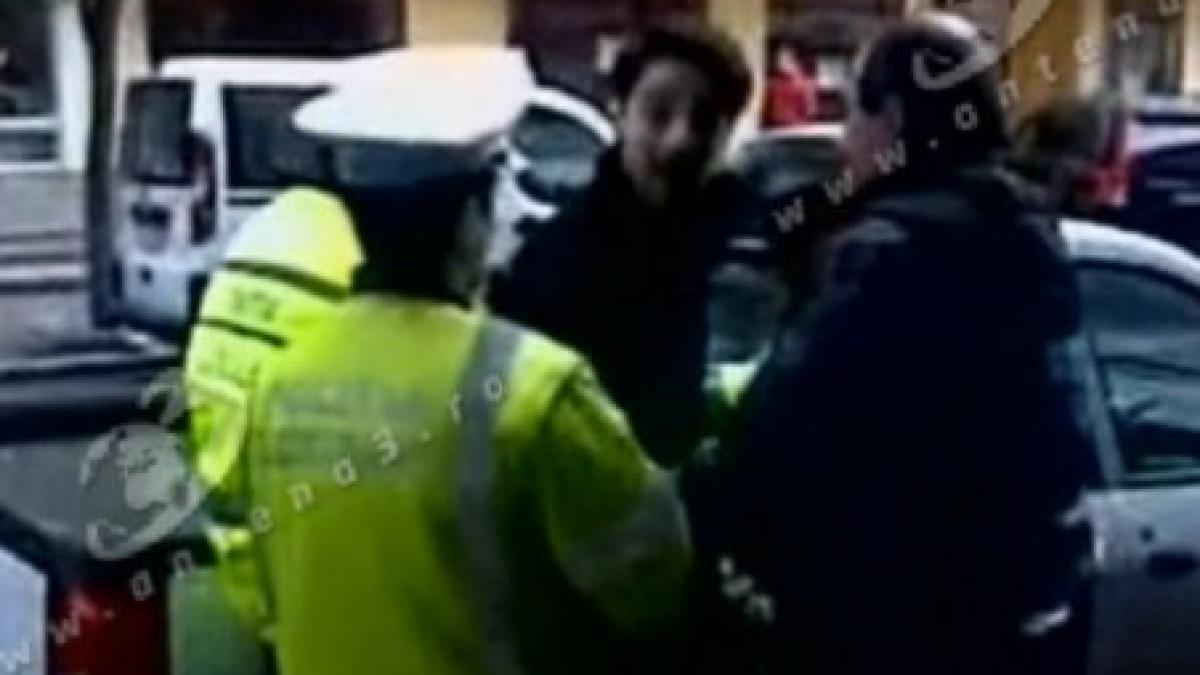 abuz al politistilor din constanta au blocat rotile unei masini parcate regulamentar si au incercat