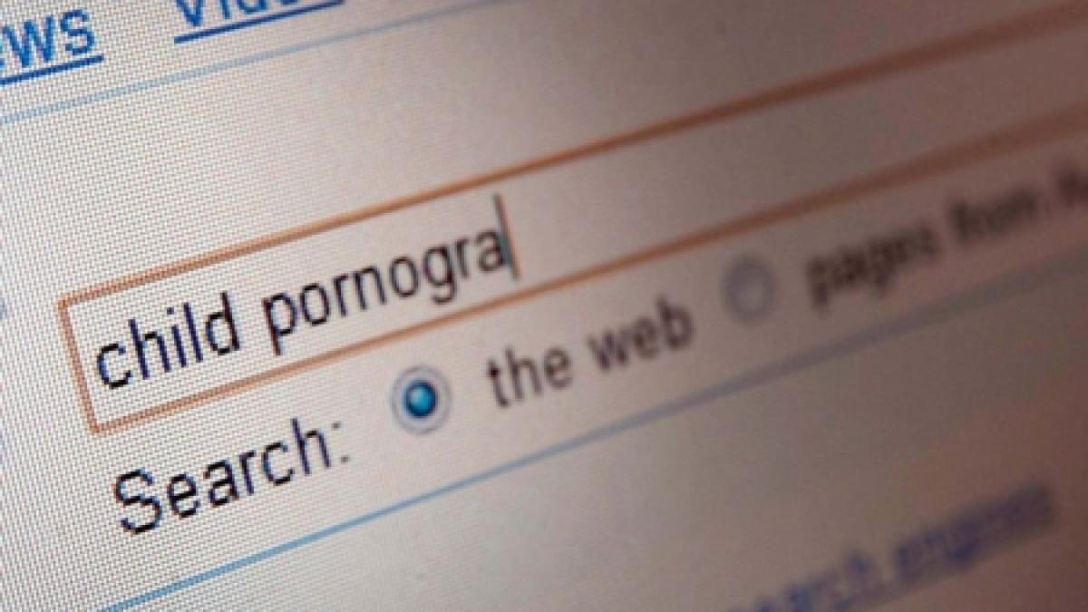 asistent universitar din suceava retinut pentru pornografie infantila