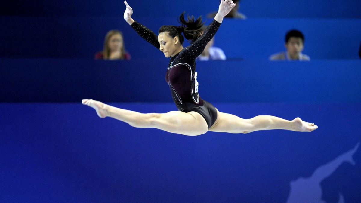 ramanem fara gimnaste inainte de jo de la londra anst vrea sa impuna o limita de varsta pentru