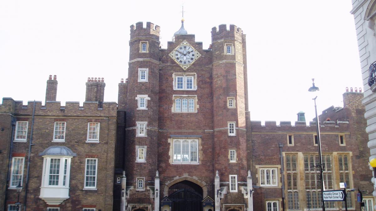 regina marii britanii isi inchiriaza una dintre resedinte pe durata jocurilor olimpice