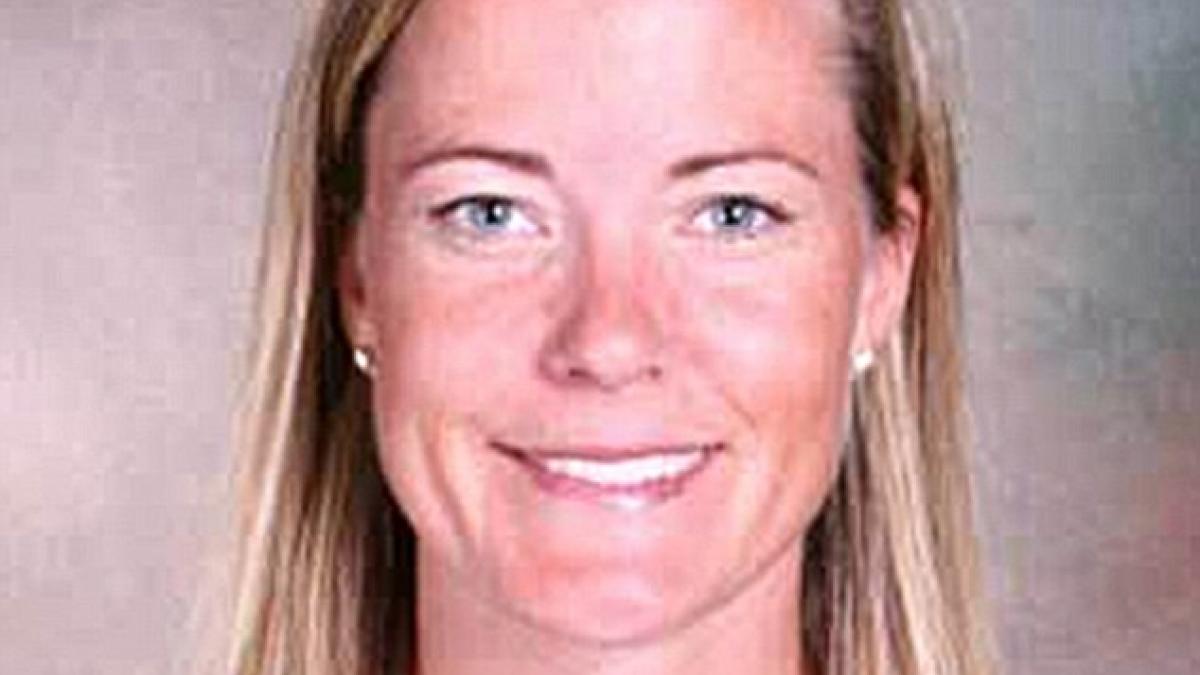 a luat o lumea razna se prostitua pe internet de la calculatorul scolii povestea care a revoltat sua