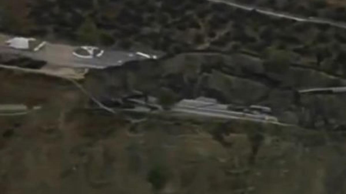 infiorator o sosea din california s a prabusit in ocean