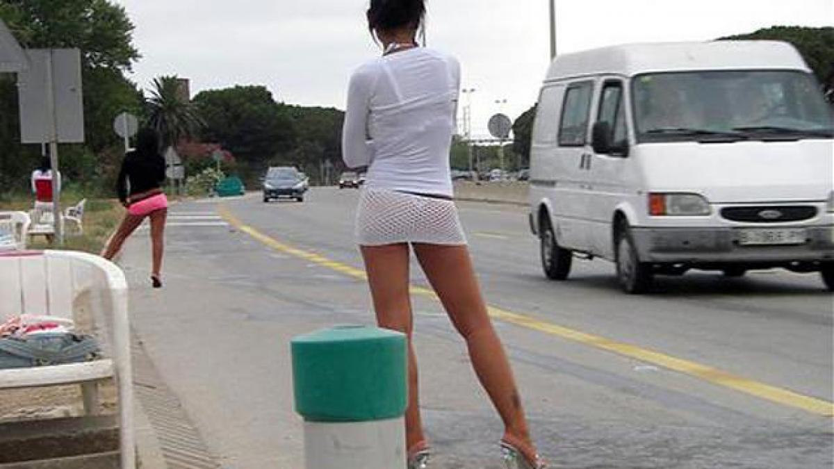 prostitutia cu un pas mai aproape de legalitate traian igas este sustinatorul propunerii