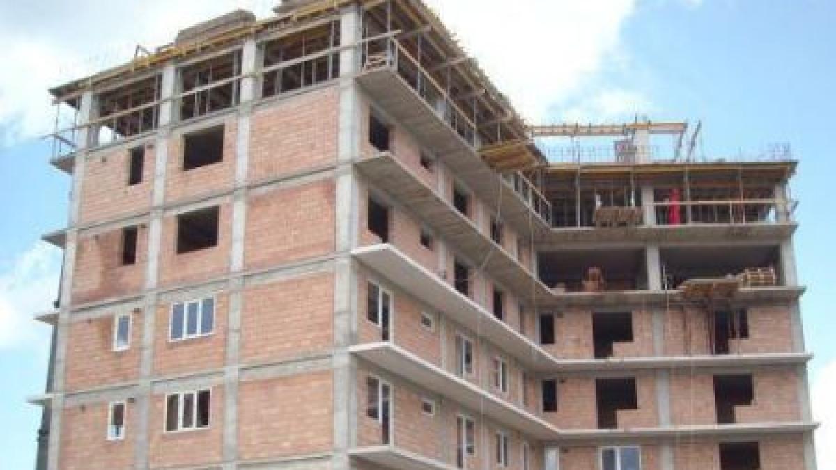 au platit zeci de mii de euro pentru o casa dar au ramas pe drumuri