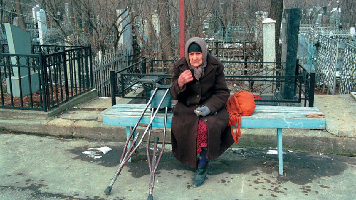 fotografiile care i au anuntat moartea oglinda unei societati care a condamnat o la inchisoare