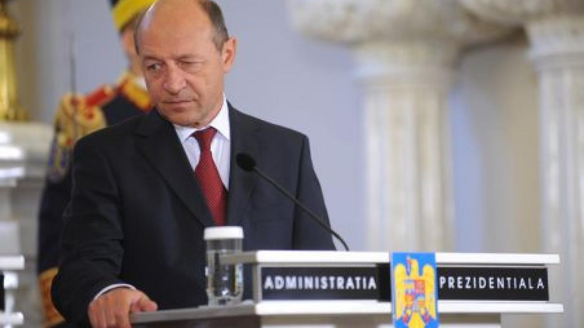 basescu alti 300 000 de bugetari vor fi someri pana la sfarsitul anului 2012 va fi o iesire naturala
