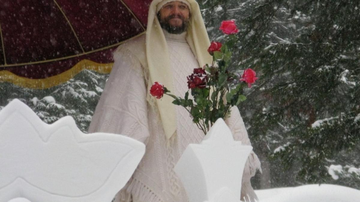 el este dumnezeu pe pamant misterul sectei care a revoltat lumea