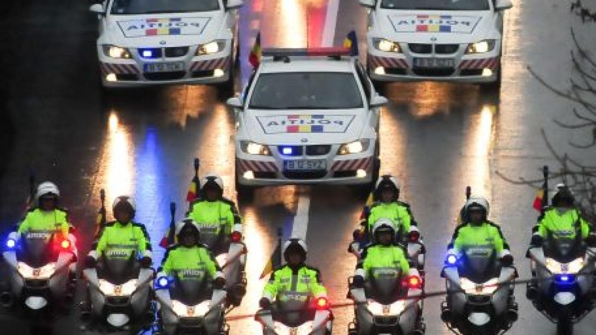 parada spectaculoasa a armatei la repetitia generala pentru ziua nationala