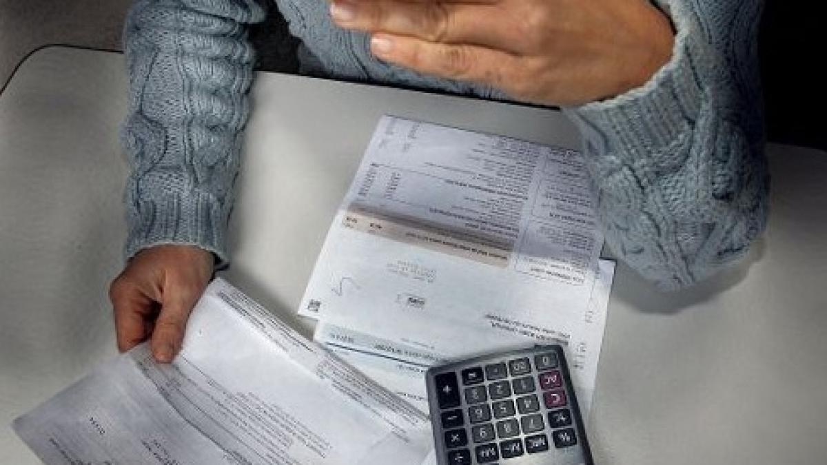 romanii nu si mai pot plati creditele restantele se ridica la 5 miliarde de euro peste 1 milion de