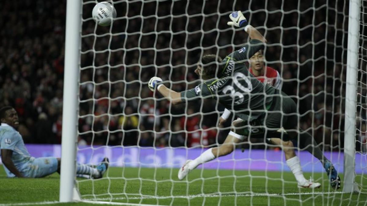 costel pantilimon eroul lui manchester city in victoria cu arsenal din cupa ligii angliei