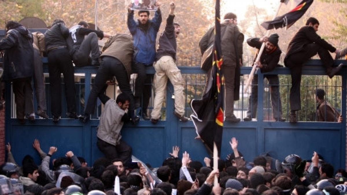 personalul ambasadei britanice la teheran va fi evacuat spre emiratele arabe unite