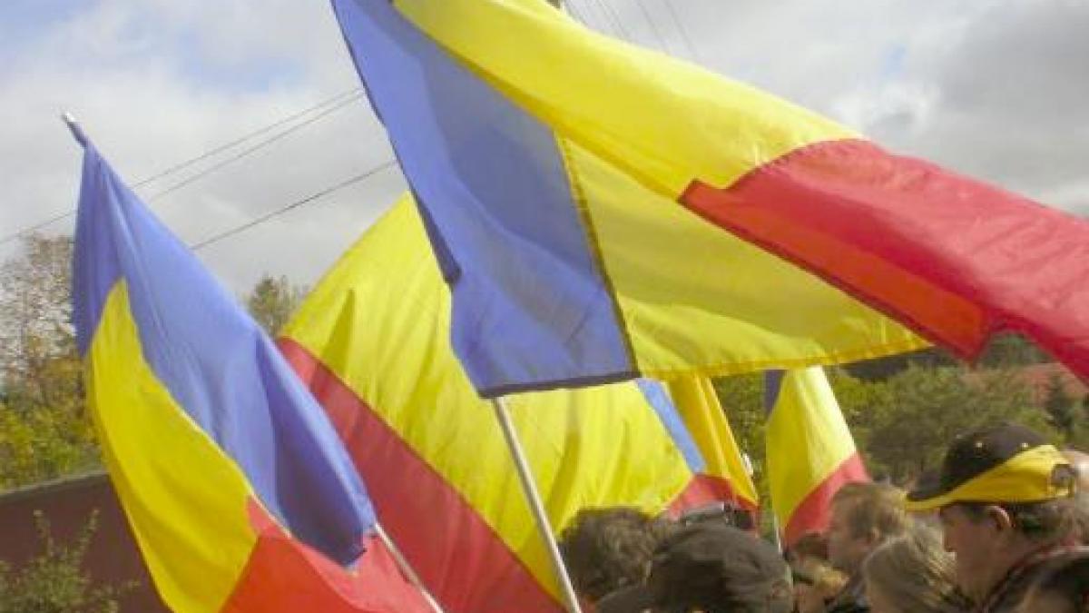 ma mandresc ca in romania mai sunt oameni tu cu ce te romandresti scrie ne cine e eroul tau