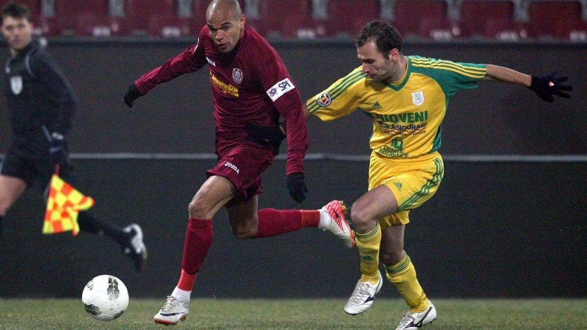 cfr cluj invinge cu 3 0 pe cs mioveni si isi consolideaza locul 2