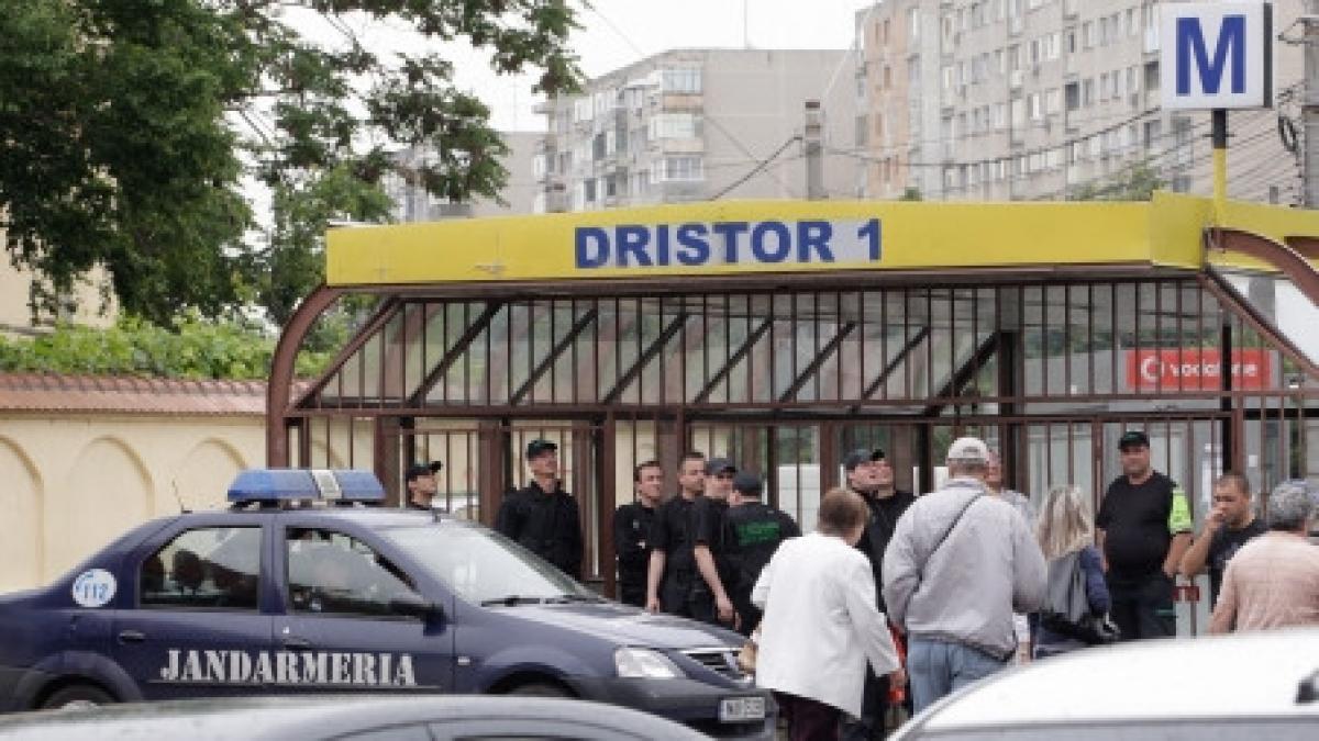 primaria capitalei desfiinteaza chioscurile de la metrou