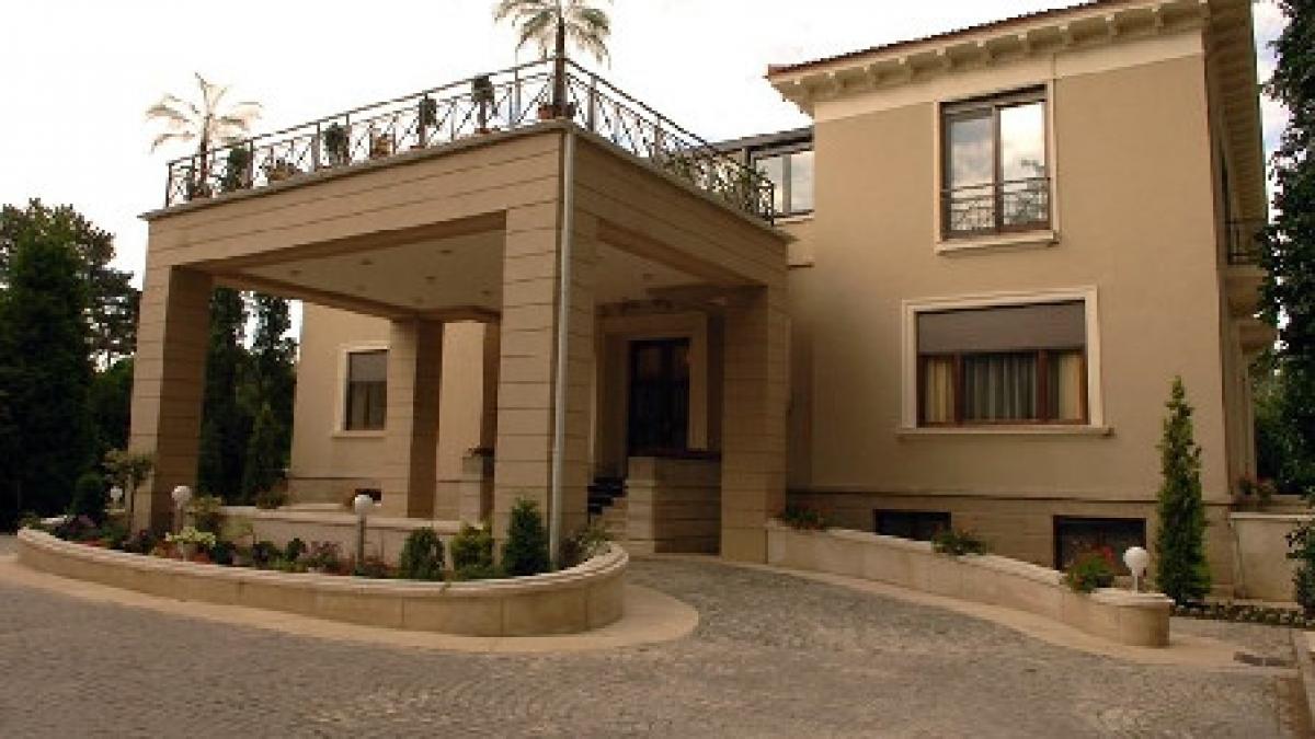 palatele lui ceausescu din primaverii ar putea fi vandute au fost trecute in patrimoniu privat vezi