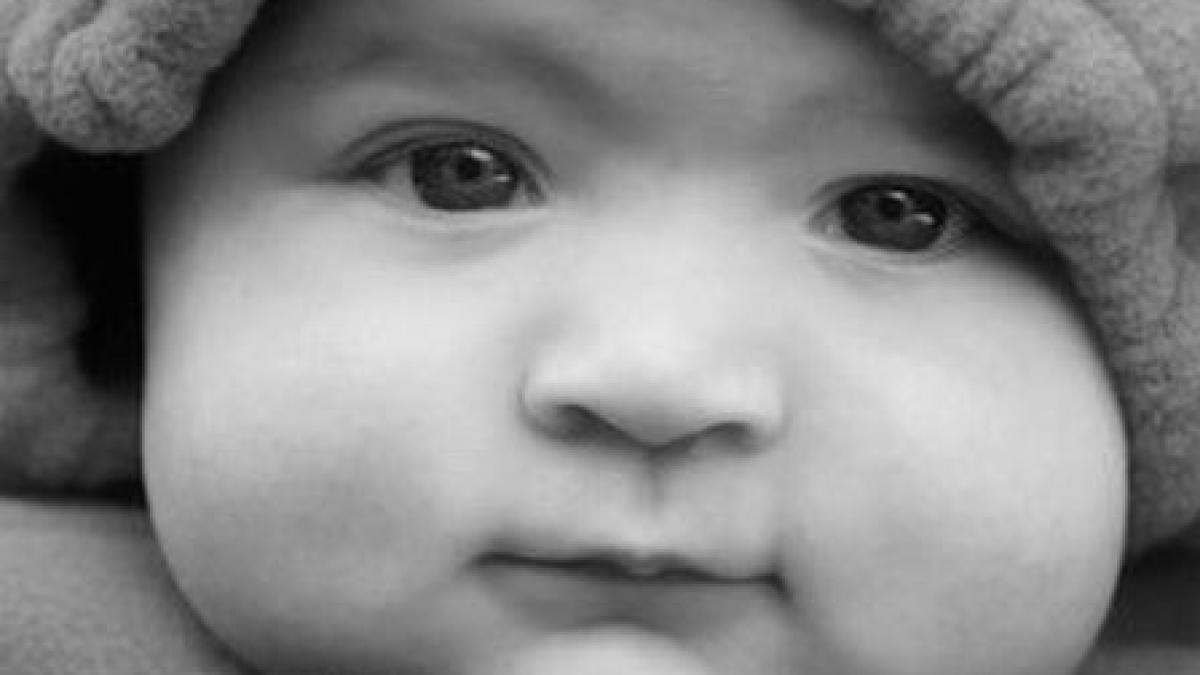 nastere cu probleme la o maternitate din iasi o femeie de 155 de kilograme a adus pe lume o fetita