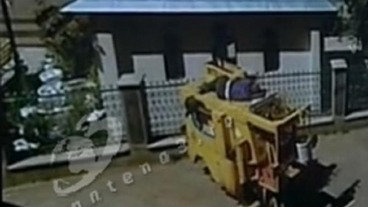 se intampla doar in romania ssssss cum se odihnesc muncitorii pe santierele patriei