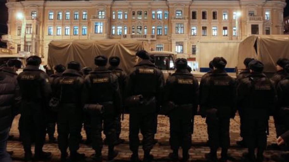 russia today circa 40 000 de participanti la protestul din rusia fortele de ordine sustin ca sunt