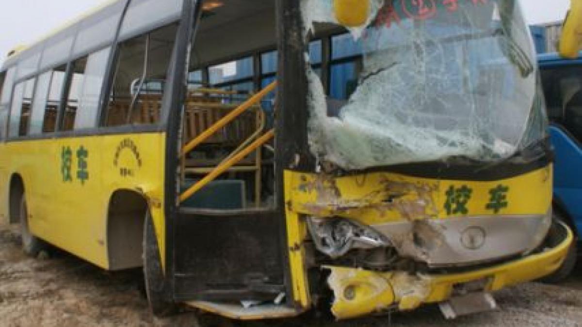 15 copii morti in chinuri groaznice s au sufocat sau inecat dupa un accident in care a fost