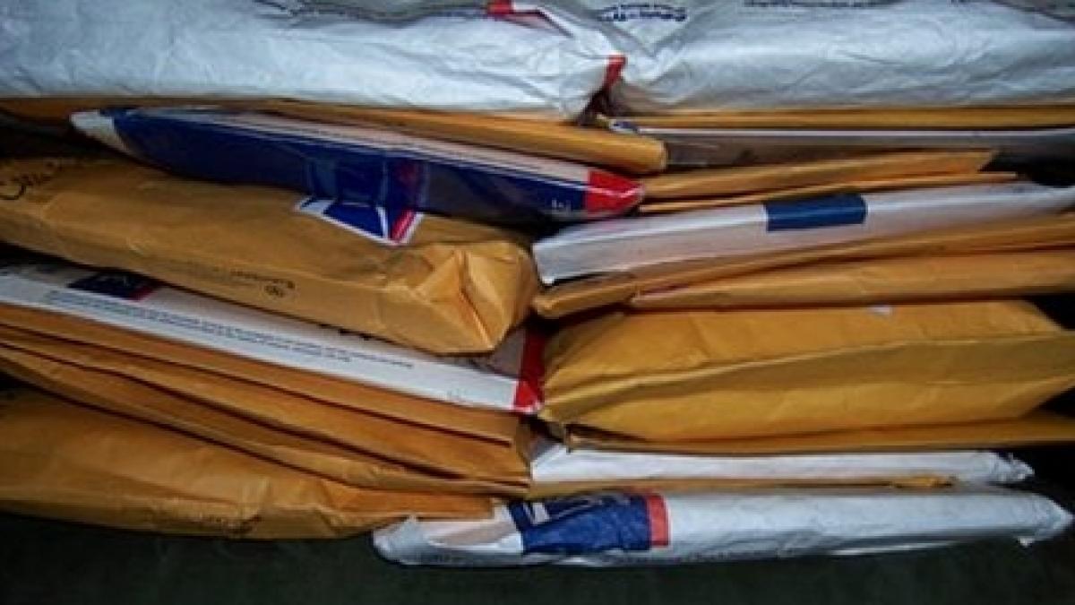 amenintari cu moartea in italia doua scrisori pline cu gloante destinate ministrului justitiei si