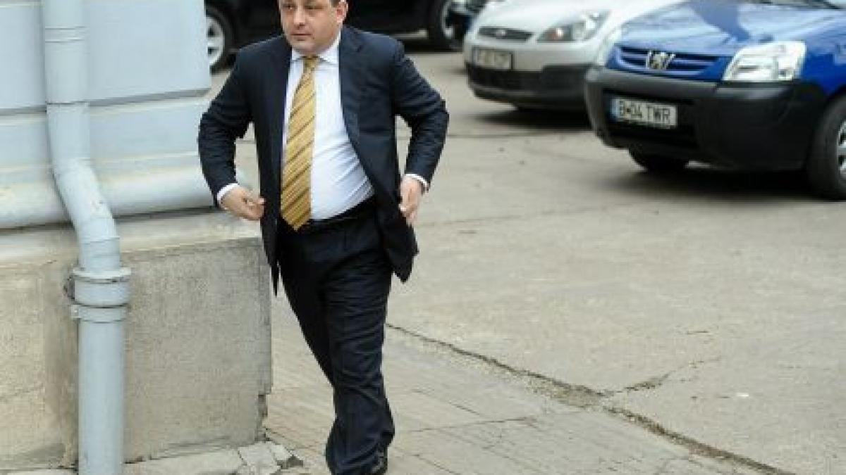 marian vanghelie decorat de presedintele basescu pentru eforturile depuse in dezvoltarea